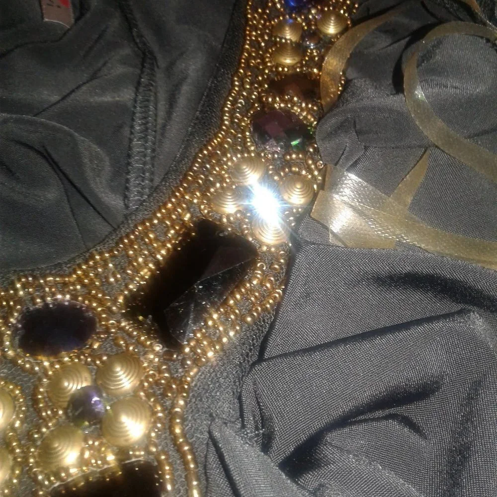 Kiwi Black Beaded Halter Style Top 1X - Picture 11 of 14